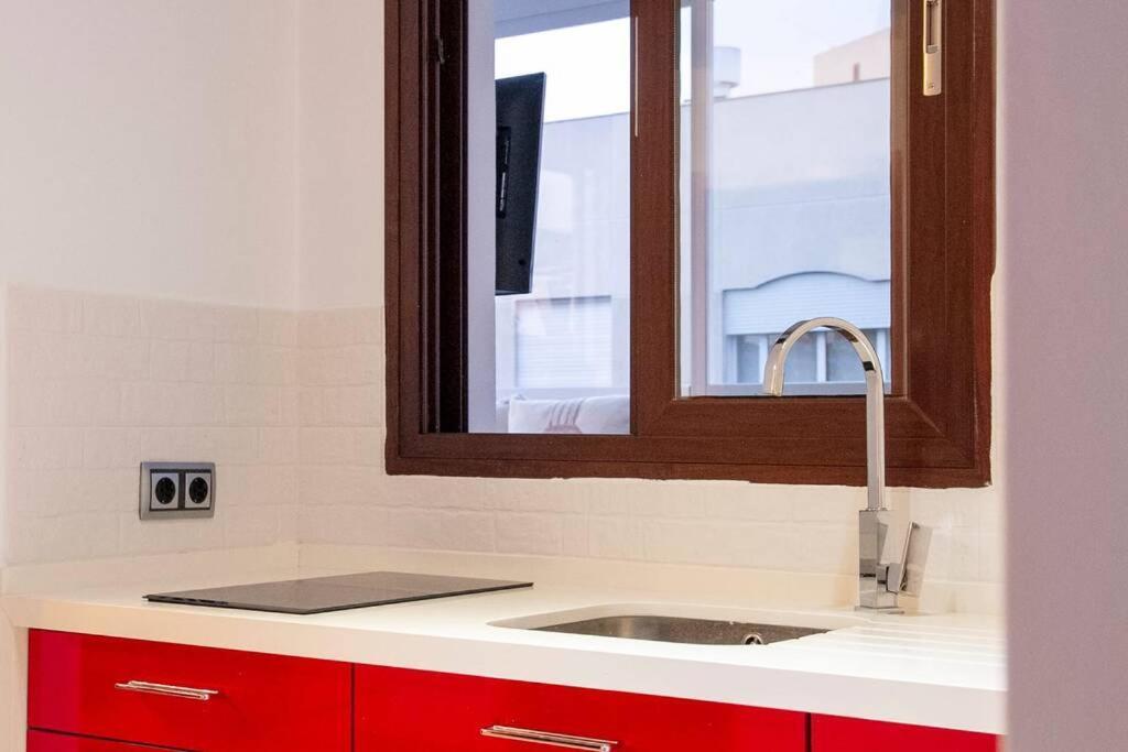 Penthouse Raggio Apartment Севиля Екстериор снимка