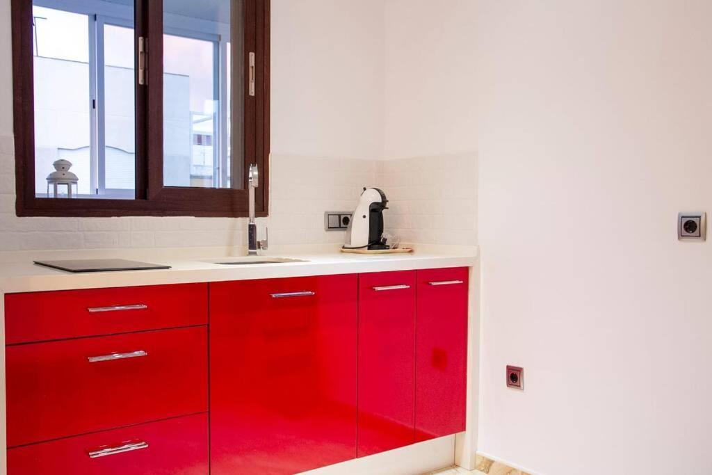 Penthouse Raggio Apartment Севиля Екстериор снимка